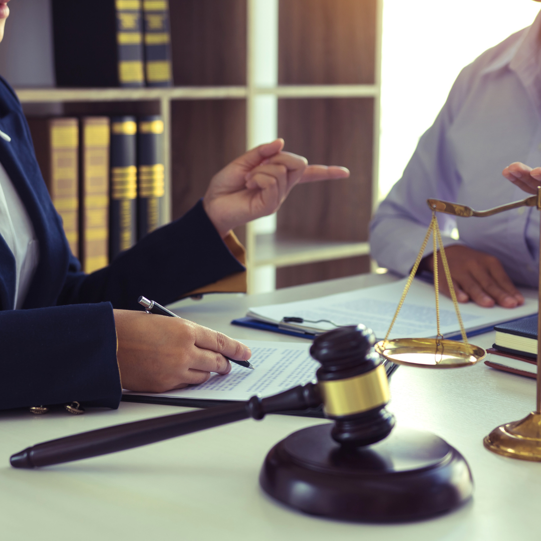 Which Type of Litigation Attorney Is Right For You?