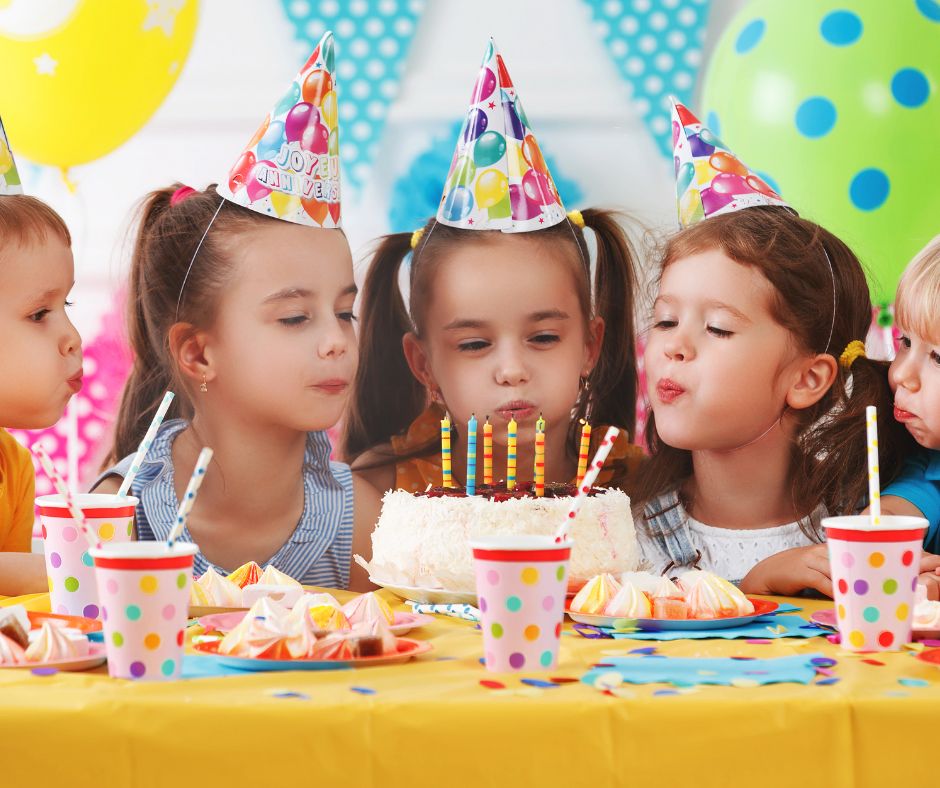 Where Can I Find Printable Birthday Party Invitation Cards?